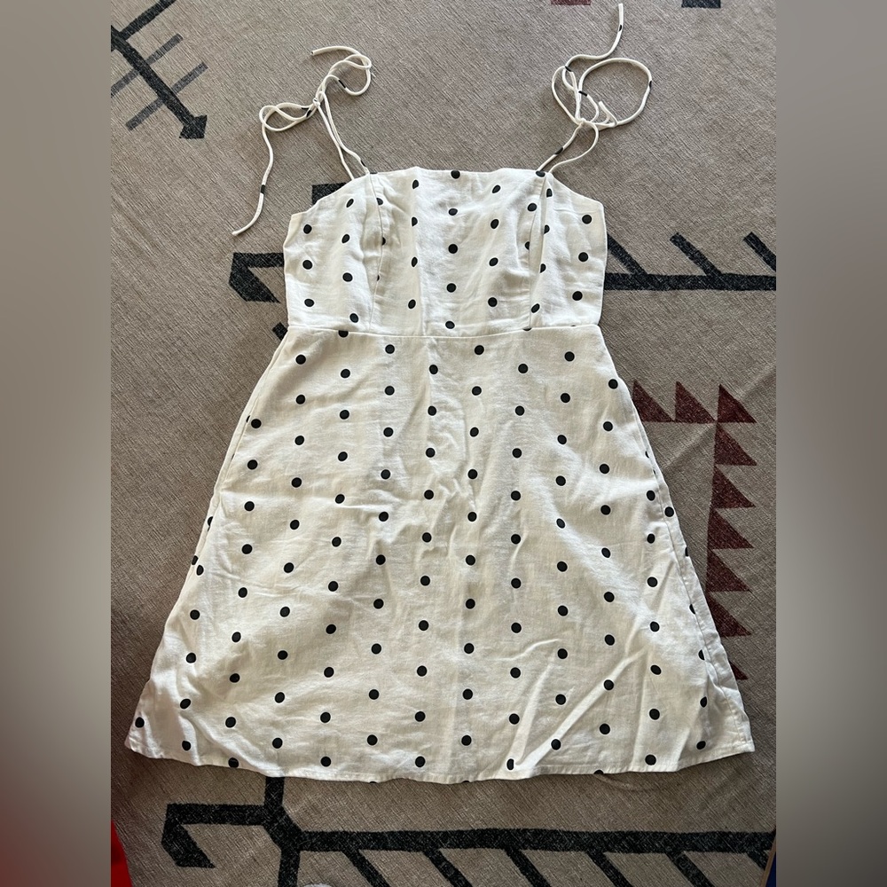 3  medium sundresses with pockets!